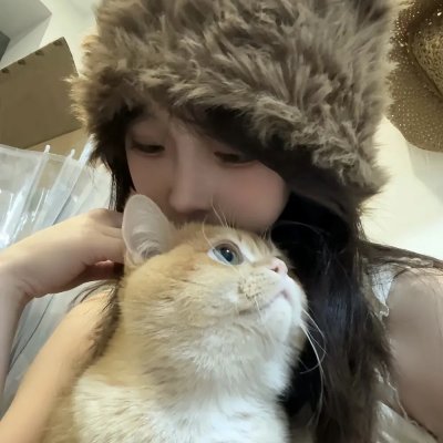 女交通员
